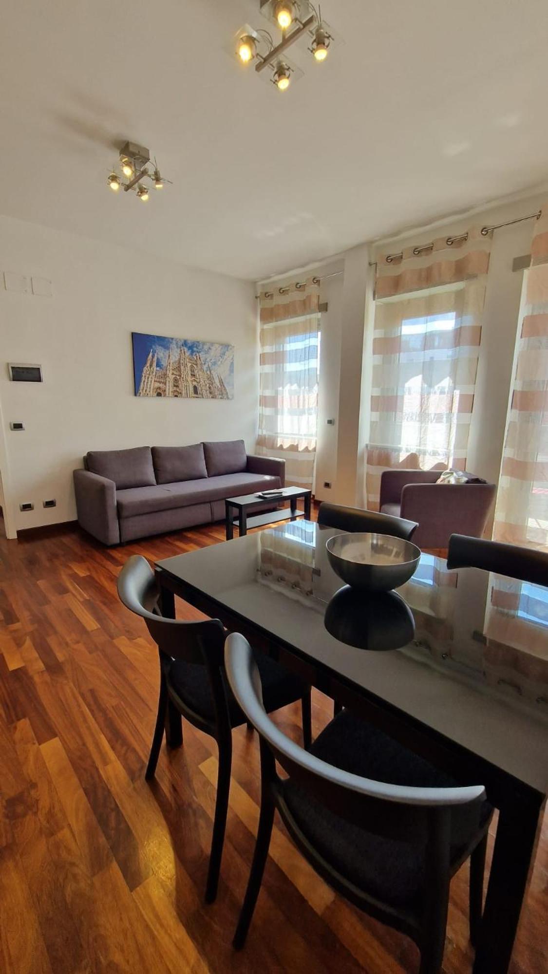 Style Homes มิลาน ภายนอก รูปภาพ