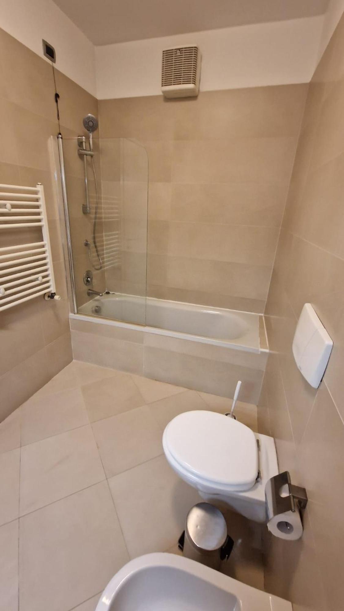 Style Homes มิลาน ภายนอก รูปภาพ